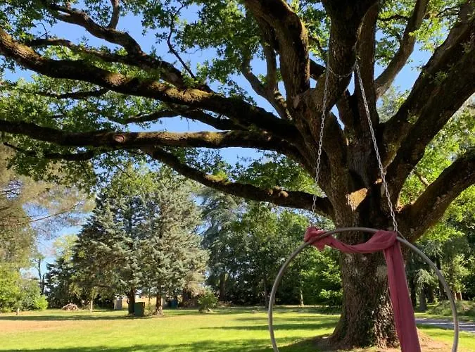 Groupe Chateau De La Pinais Szálloda *